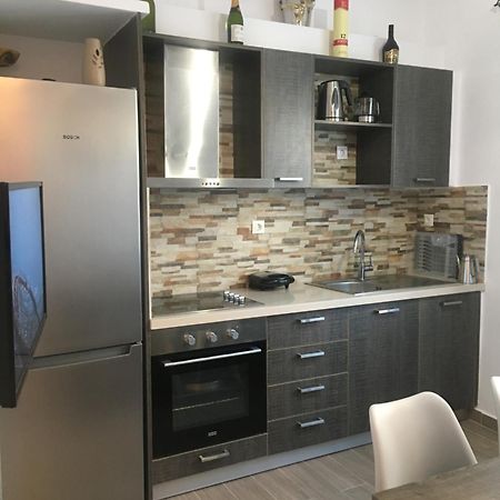 Modern & Comfortable House In The City Center Ermoupoli Ngoại thất bức ảnh