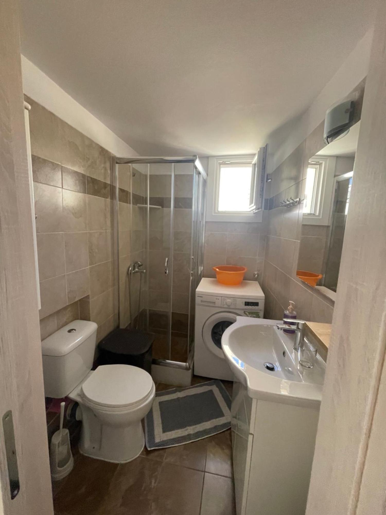 Modern & Comfortable House In The City Center Ermoupoli Ngoại thất bức ảnh